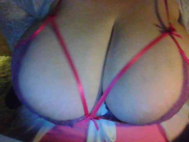 zlaya_mamochka_suka's live room
