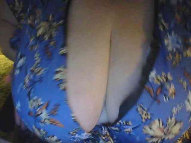 Zlaya_Mamochka_suka webcam