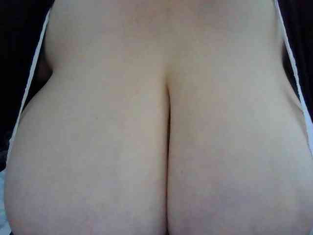 Zlaya_Mama_zlaya webcam