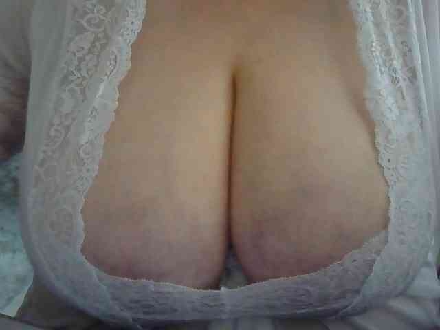 Zlaya_Mama_zlaya webcam