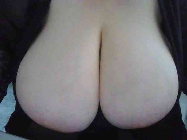 Zlaya_Mama_zlaya webcam