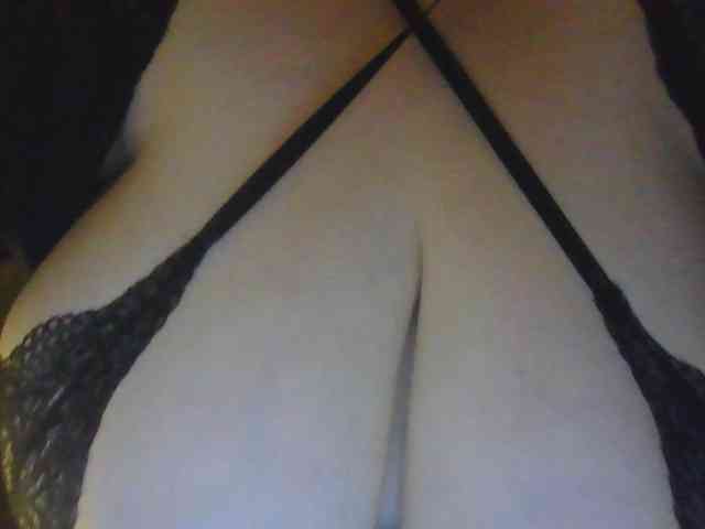 Zlaya_Mamochka_suka webcam