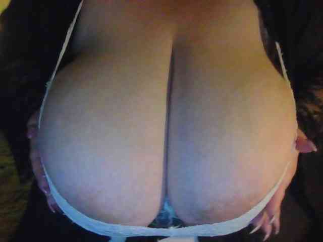 Zlaya_Mama_zlaya webcam