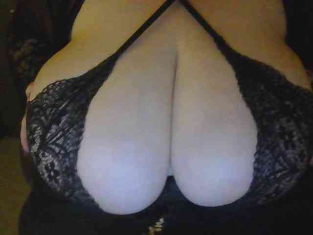 Zlaya_Mamochka_suka webcam