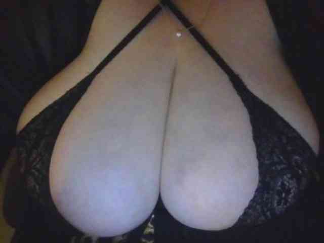 Zlaya_Mamulka_Suka webcam