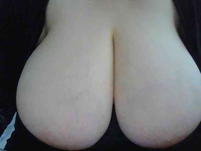 Zlaya_Mama_zlaya webcam