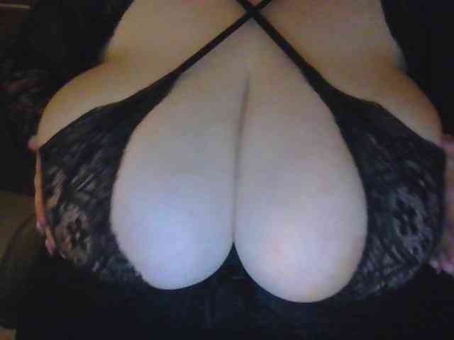 Ne_Besi_Mamuly webcam