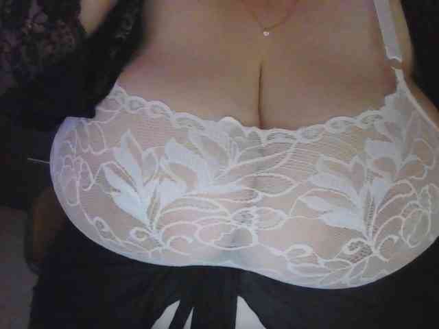 Ne_Besi_Mamuly webcam
