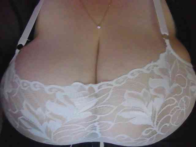 Ne_Besi_Mamuly webcam