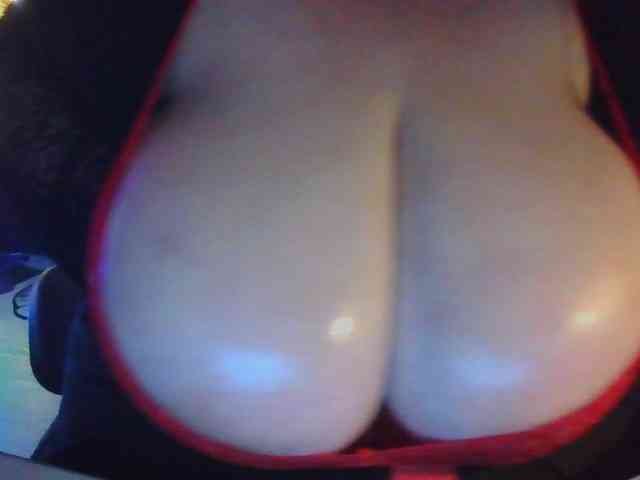 Zlaya_Mama5 webcam