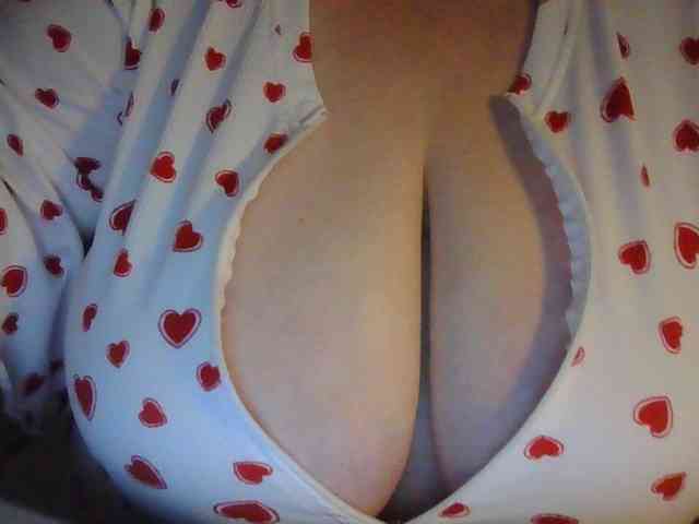 Zlaya_Mamochka_suka webcam