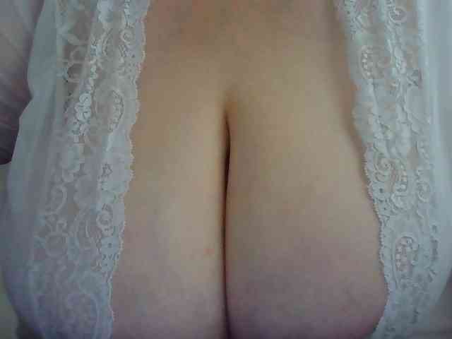 Zlaya_Mamochka_suka webcam