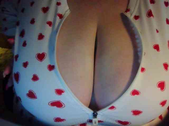 Zlaya_Mamochka_suka webcam