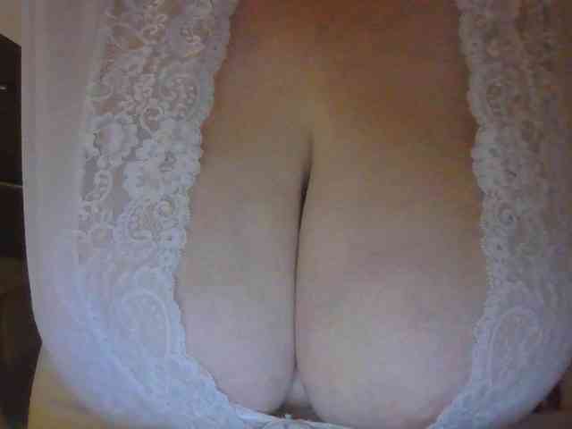 Zlaya_Mamochka_suka webcam