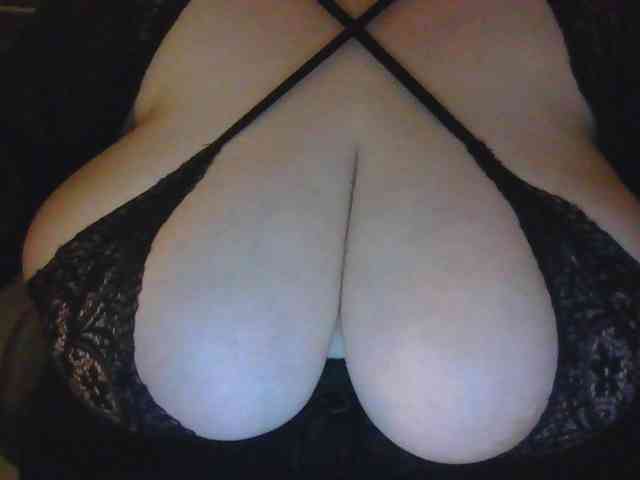 Ne_Besi_Mamuly webcam