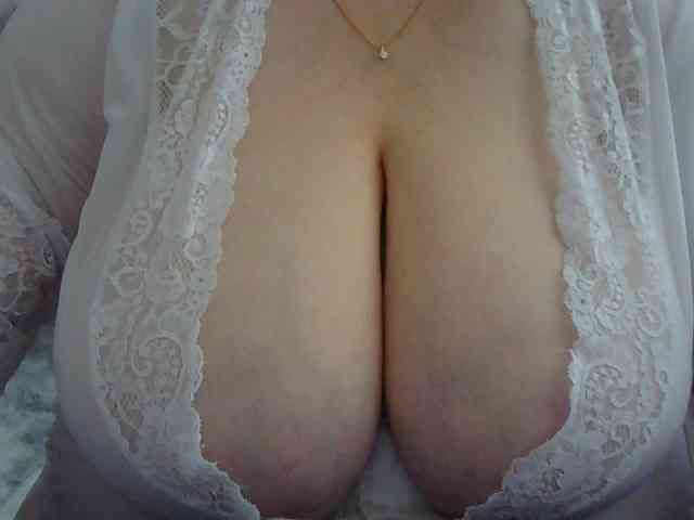 Zlaya_Mama_zlaya webcam