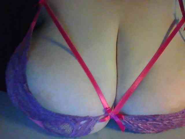 Zlaya_Mamochka_suka webcam
