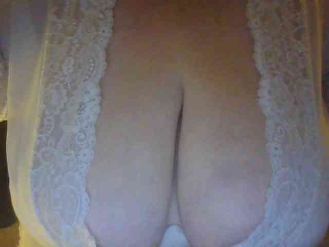 Zlaya_Mamochka_suka webcam