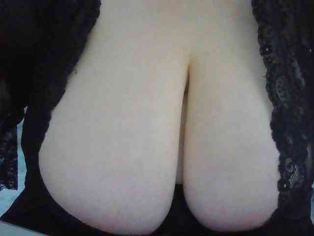 Zlaya_Mama_zlaya webcam