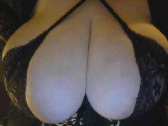 Zlaya_Mamochka_suka webcam