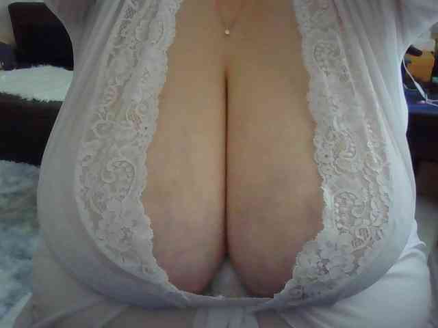 Zlaya_Mama_zlaya webcam