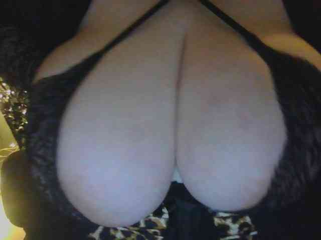 Zlaya_Mamochka_suka webcam