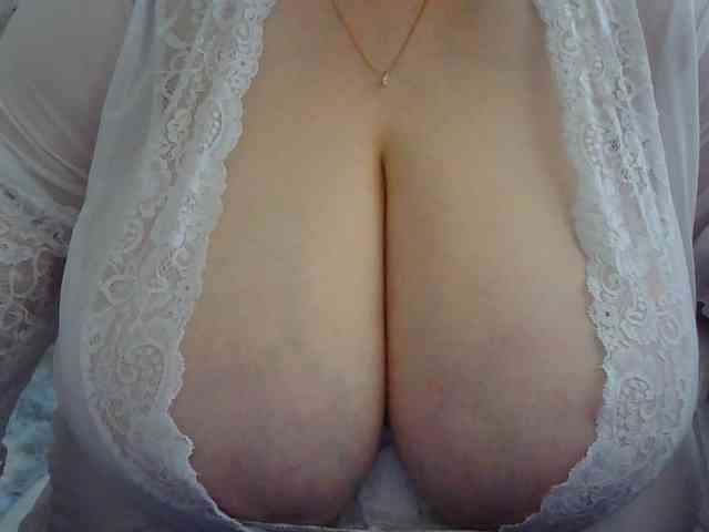 Zlaya_Mama_zlaya webcam