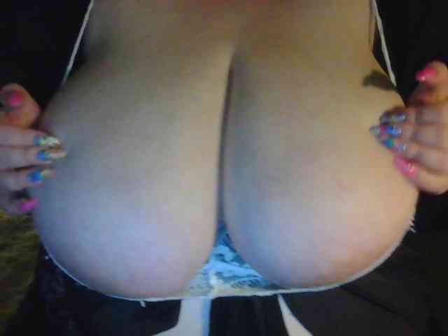 Zlaya_Mama_zlaya webcam