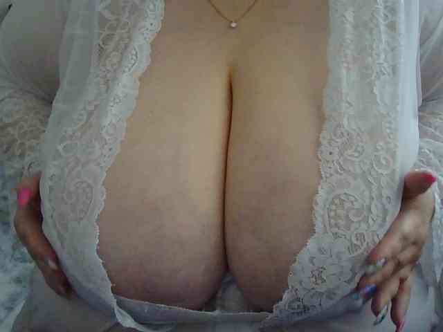 Zlaya_Mama_zlaya webcam
