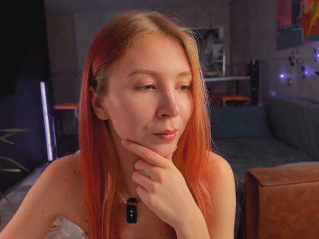 Na-izi live cam on BongaCams