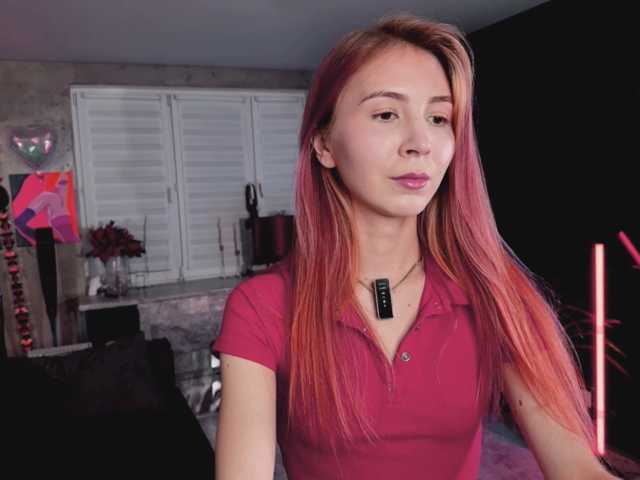 Na-izi live cam on BongaCams
