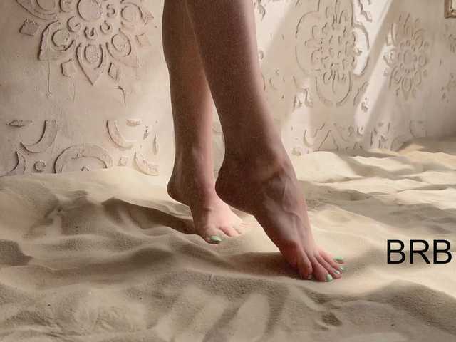 na-izi live sex show