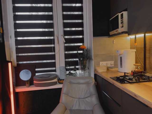 Na-izi live cam on BongaCams