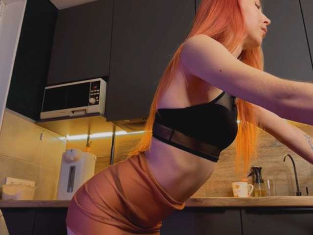 Na-izi live cam on BongaCams