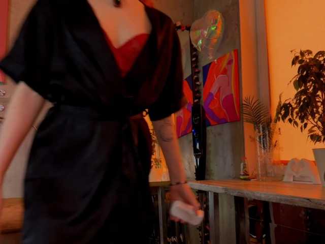 Na-izi's BongaCams show and profile