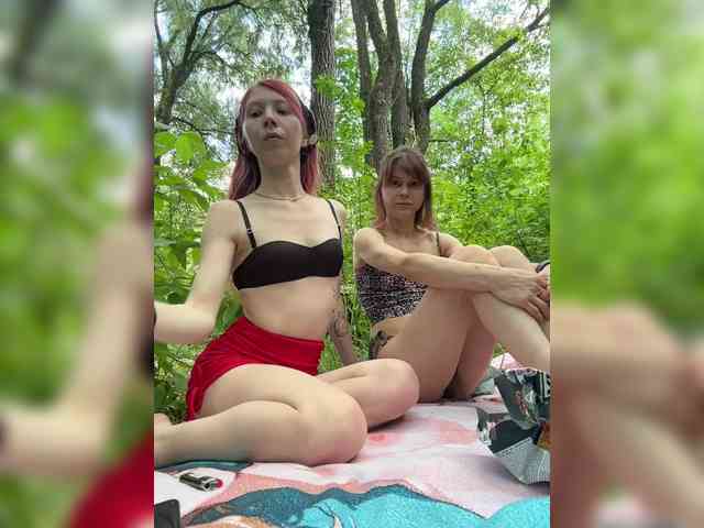 Na-izi Live Webcam on BongaCams