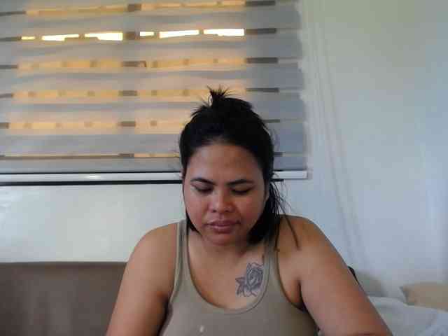 Asianbigbuttyboobs