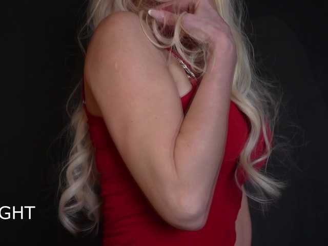 IsadoraDunkan's BongaCams show and profile