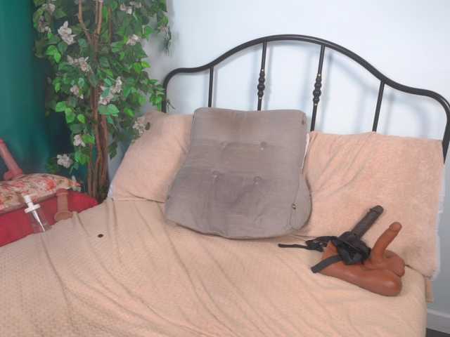 IsadoraDunkan's BongaCams show and profile