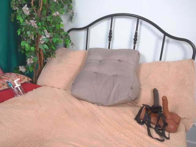 IsadoraDunkan live cam on BongaCams
