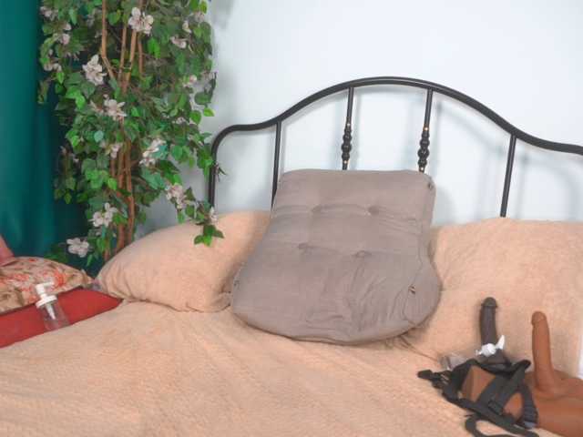 IsadoraDunkan live cam on BongaCams