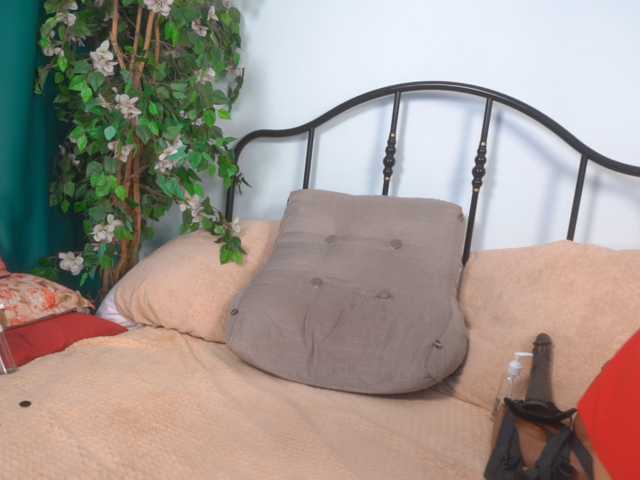 IsadoraDunkan live cam on BongaCams