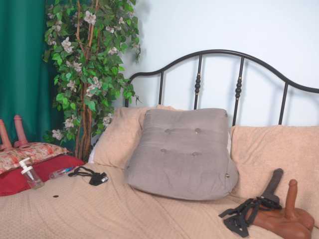 IsadoraDunkan live cam on BongaCams