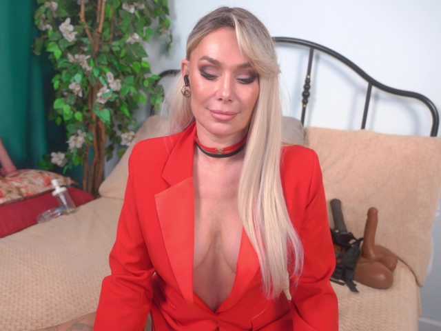 IsadoraDunkan live cam on BongaCams