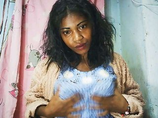 Honey699's Live Webcam