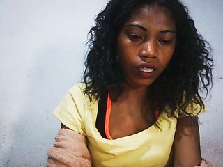 Honey699's Live Webcam