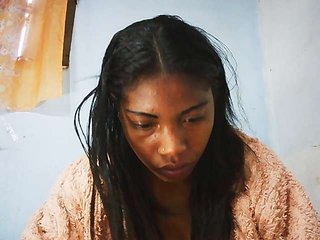 Honey699's Live Webcam