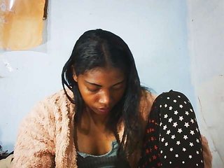 Honey699's Live Webcam