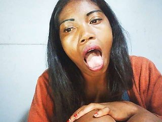 Honey699's Live Webcam