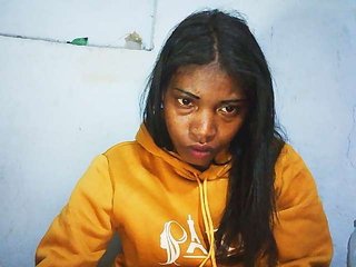 Honey699's Live Webcam